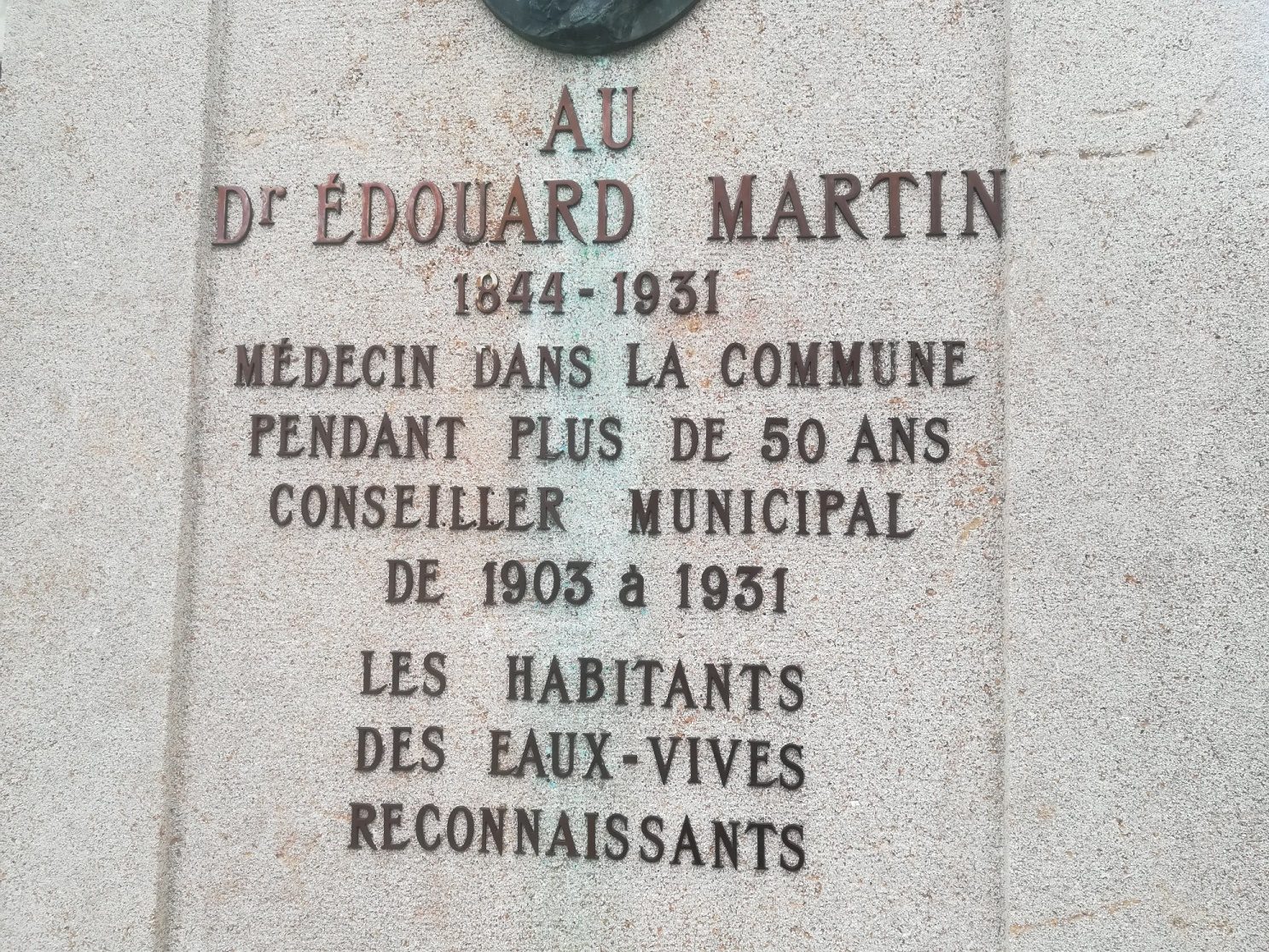 Edouard%20Martin%27s%20memorial%20fountain%2C%20Geneva%20%28by%20Paolo%20Manca%29%20-%2005.jpg